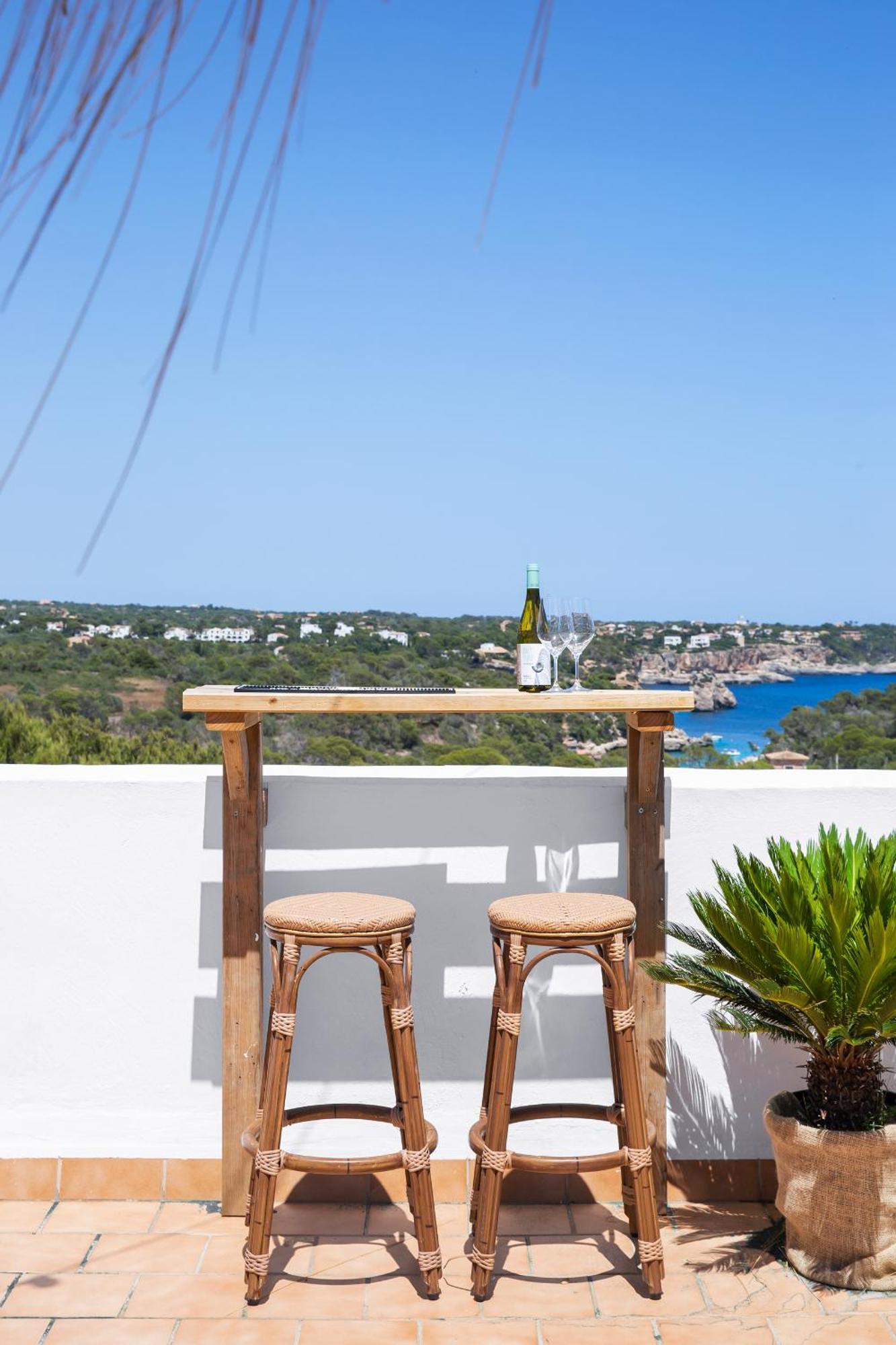 Gasthuis Hostal Cala Llombards Cala Llombards