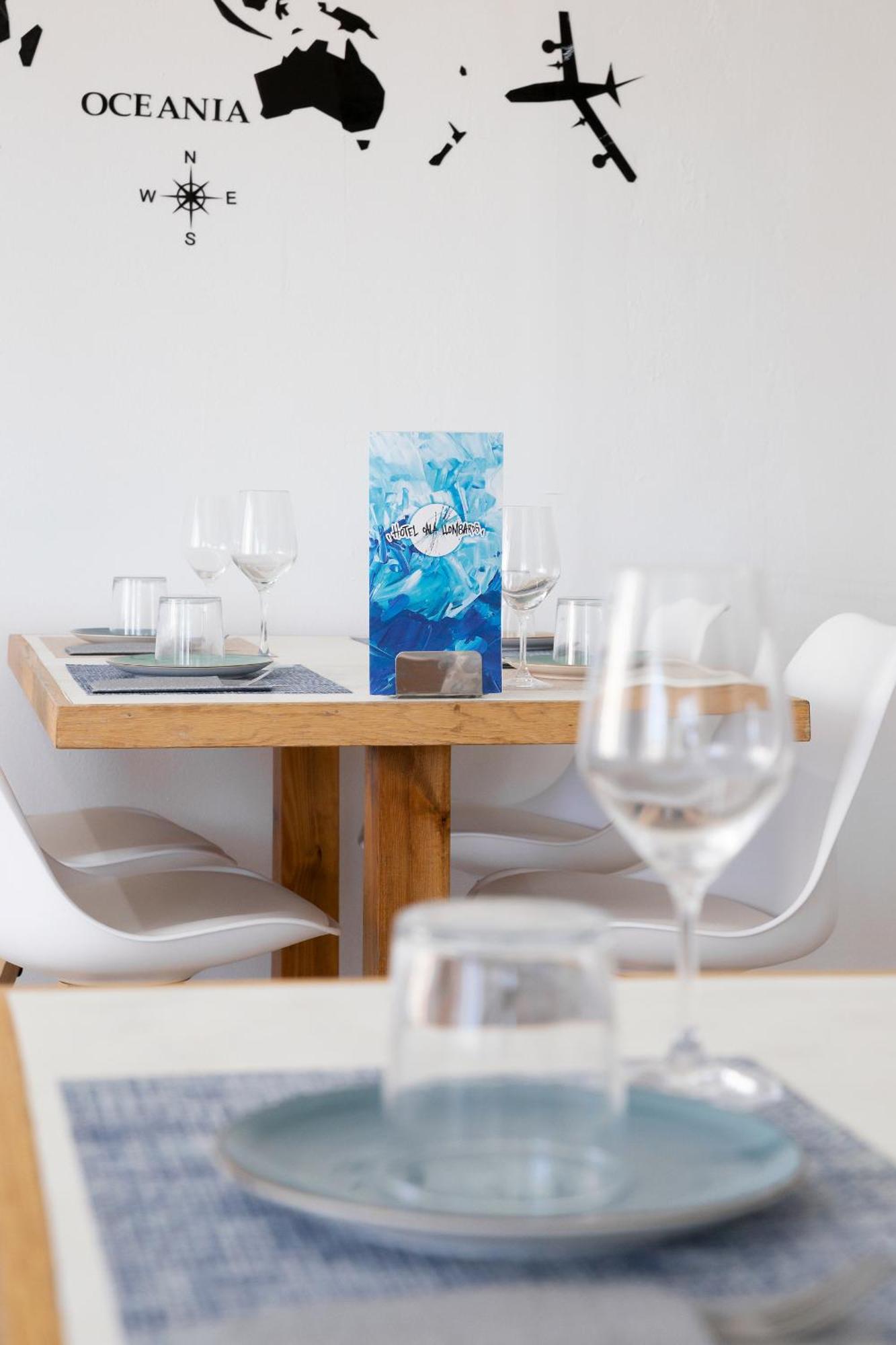 Gasthof Hostal Cala Llombards